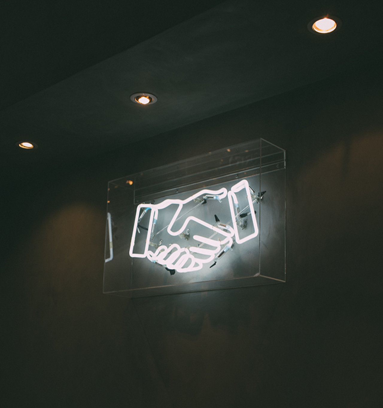 hands.png